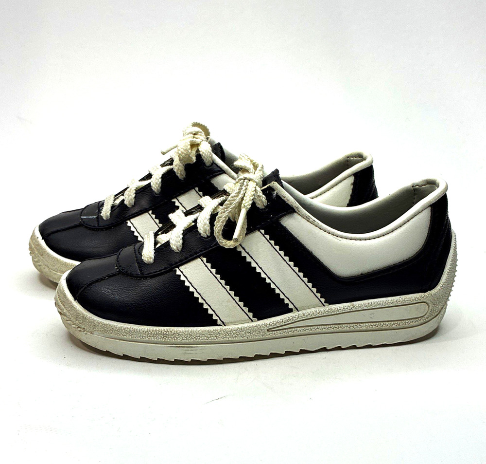Kids Black White Striped Lace-Up Sneakers EU 29 UK 11 Unbranded US 12